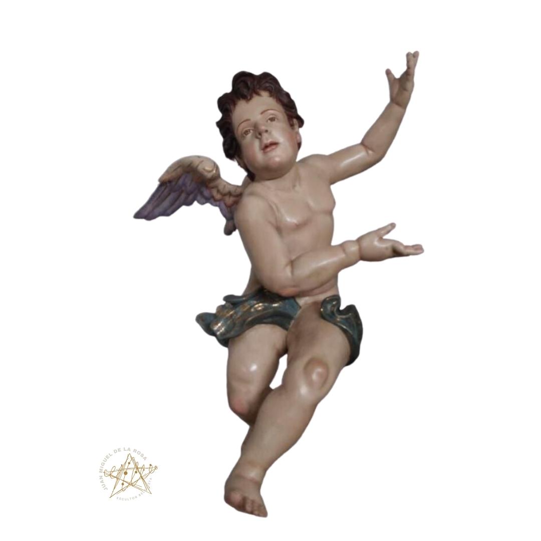 Ángel de talla completa en madera de cedro y policromada al óleo. Tamaño 80cm. Realizado
para la Hermandad de Los Negritos de Sevilla. Año 2018.